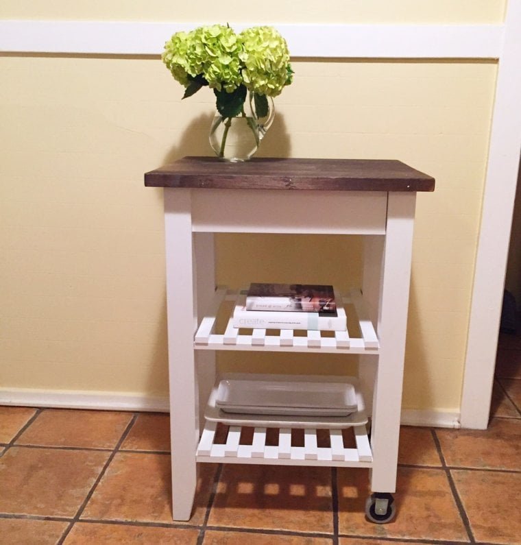 Charming Farmhouse Kitchen Cart Ideas