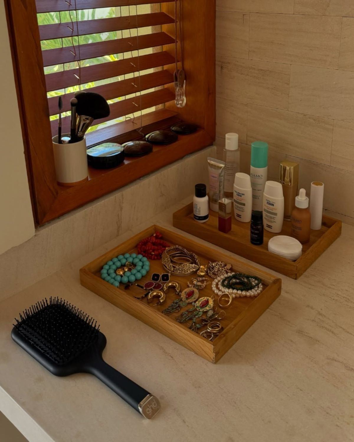 Chic Wooden Vanity Tray Organizer