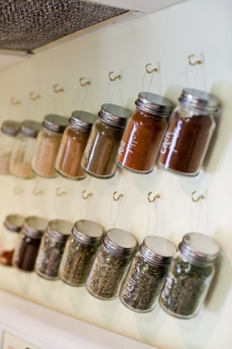 Creative Spice Jar Storage Solution