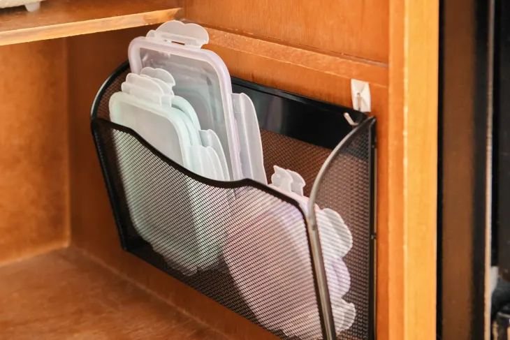 Efficient Storage for Tupperware Lids