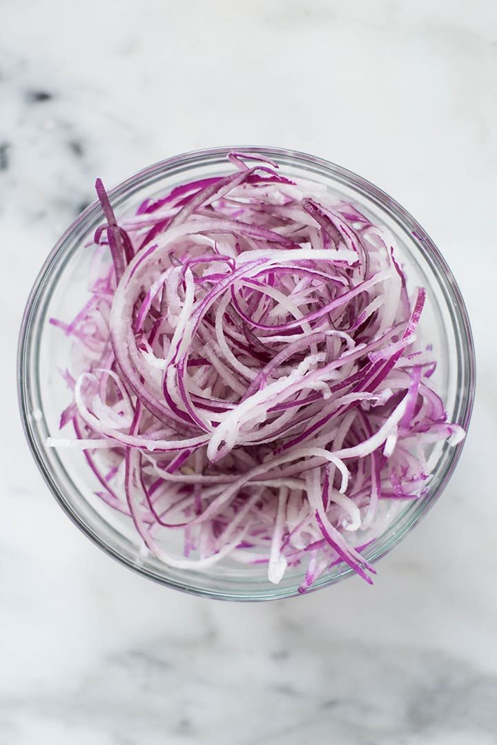 Effortless Thin Onion Slices