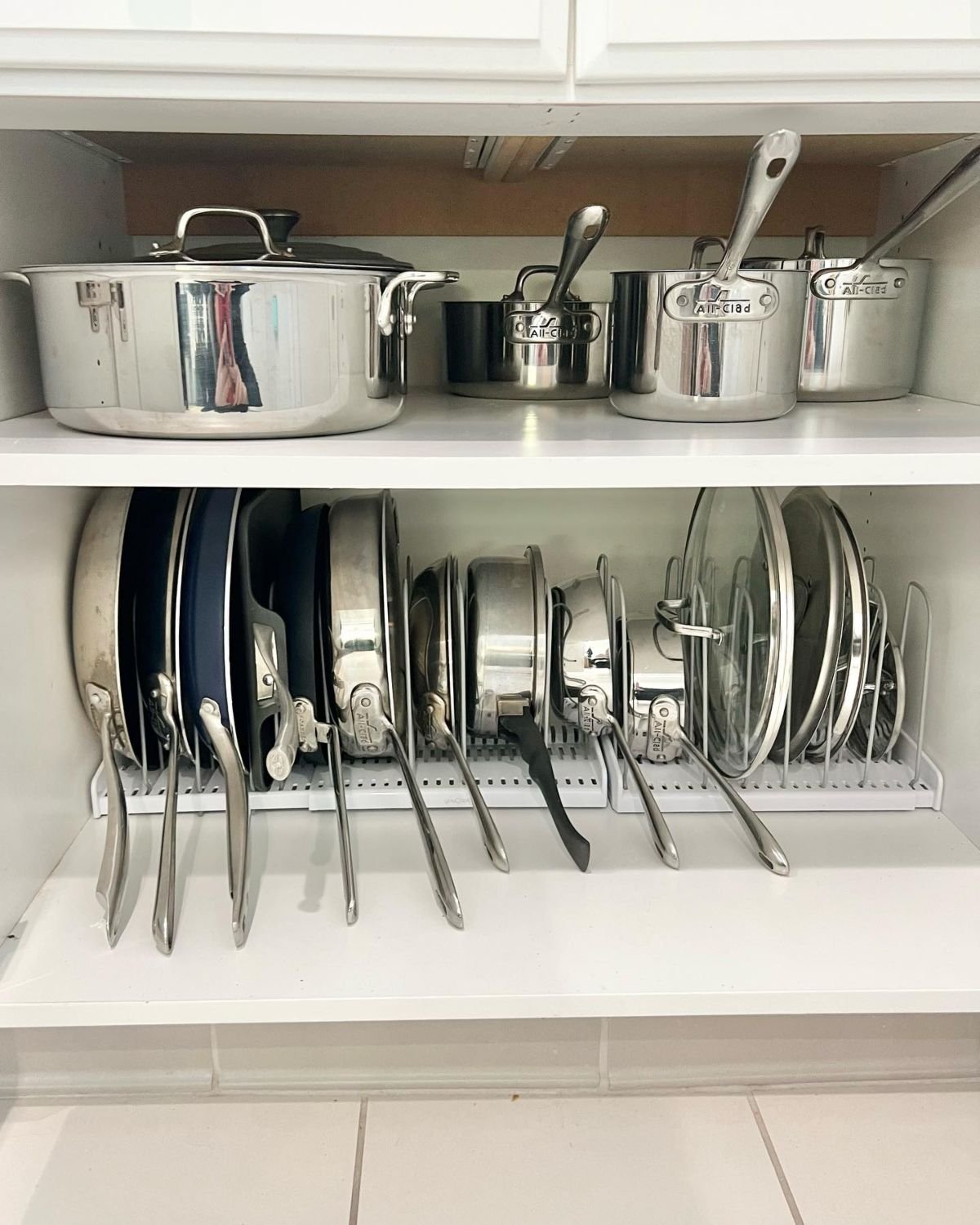 Expandable Cookware Storage Rack