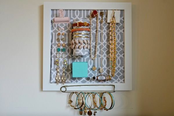 Magnetic Jewelry Storage Solutions