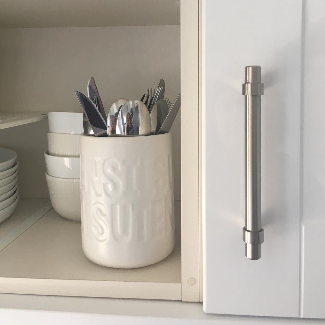 Maximize Space with a Utensil Pot