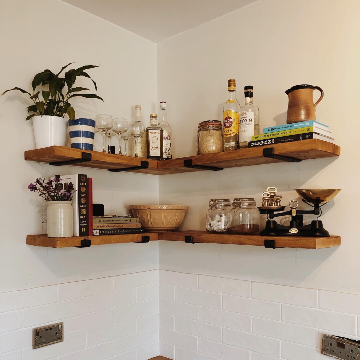 Maximize Space with Corner Shelves