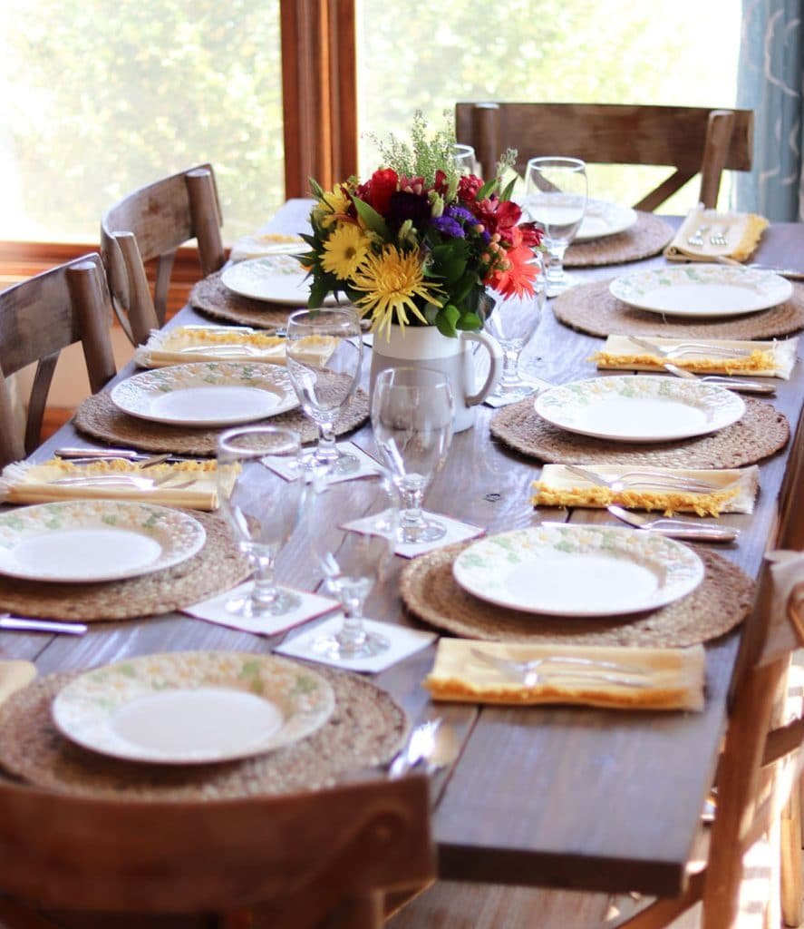 Rustic Farmhouse Table Decor Ideas