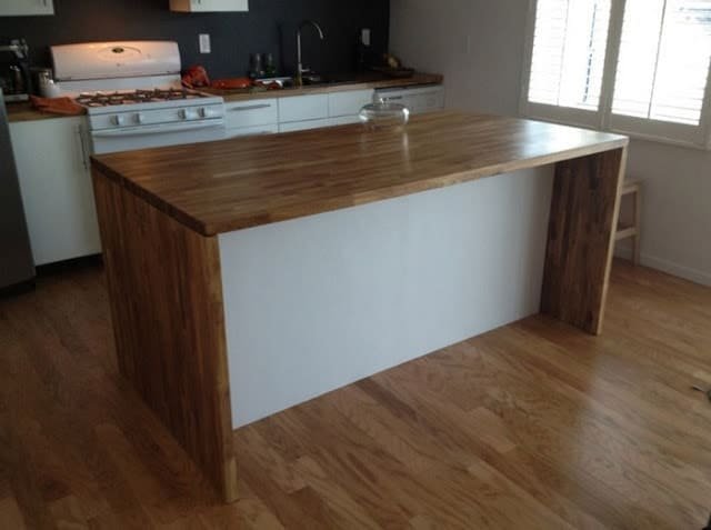 Stunning Wood-Grain Kitchen Island