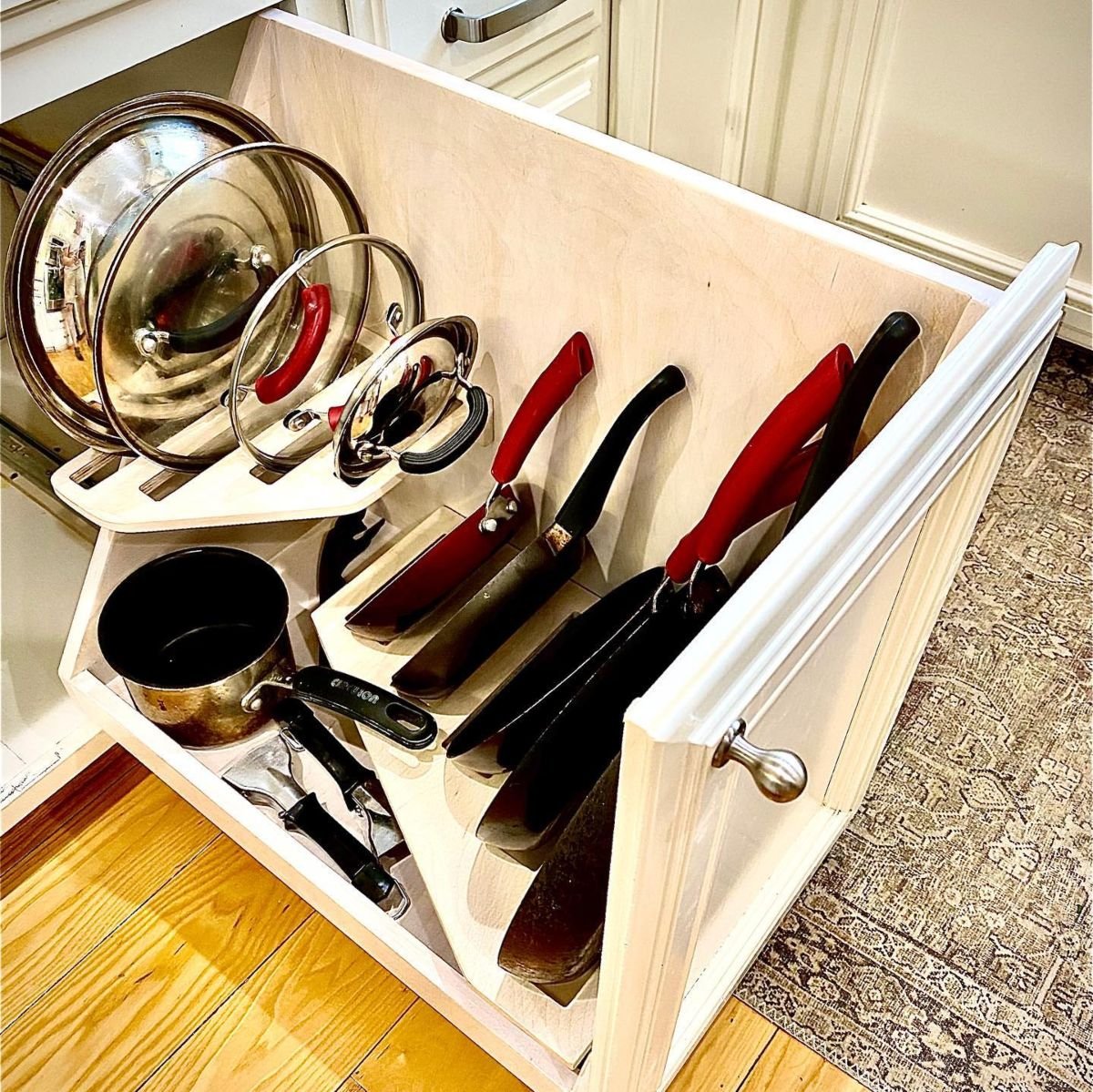 Tailored Pan Storage Solution