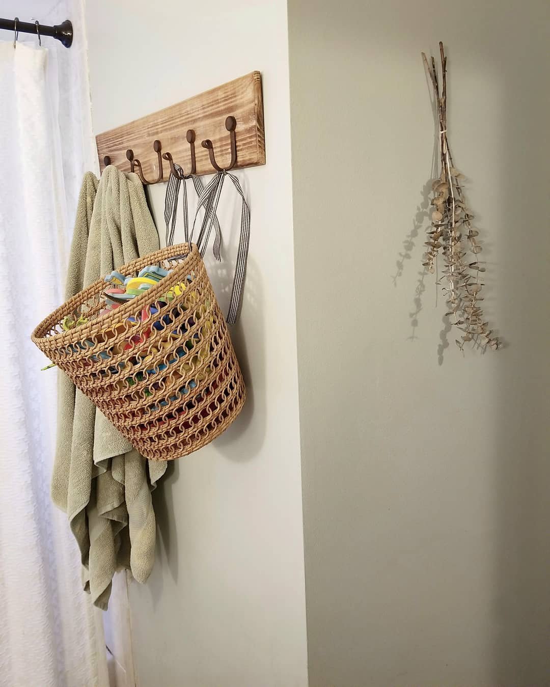 Towel Rack Toy Basket Storage