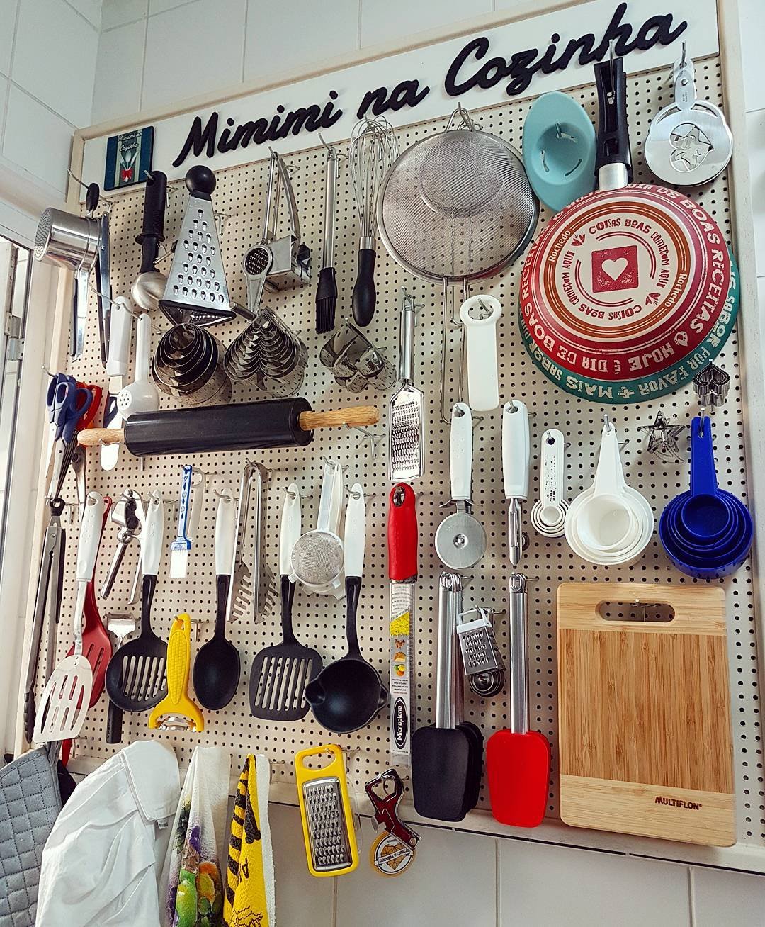 Transform Walls with Pegboards