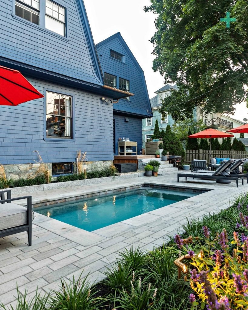 Compact Urban Oasis Pool