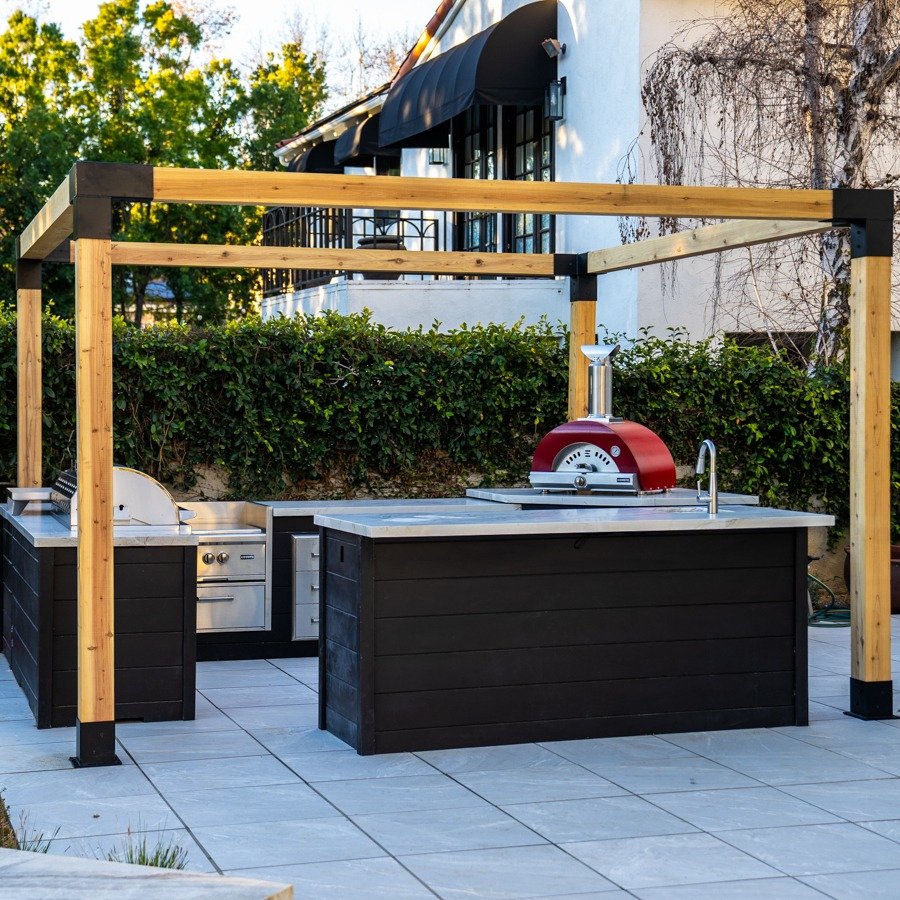 Contemporary Pizza Cooking Station