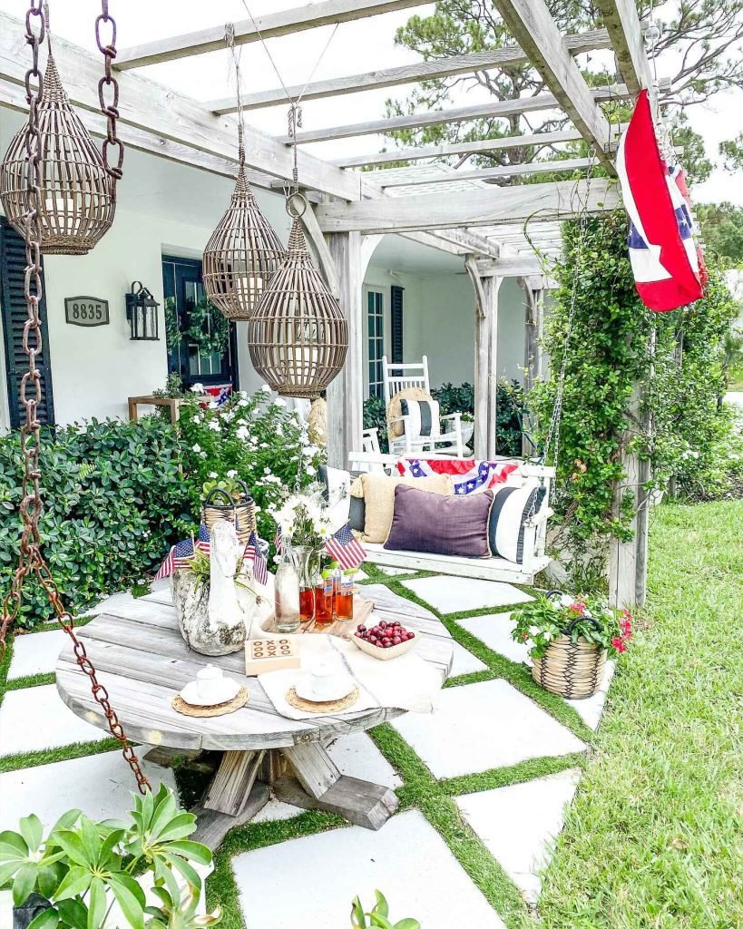 Patriotic Garden Dining Area