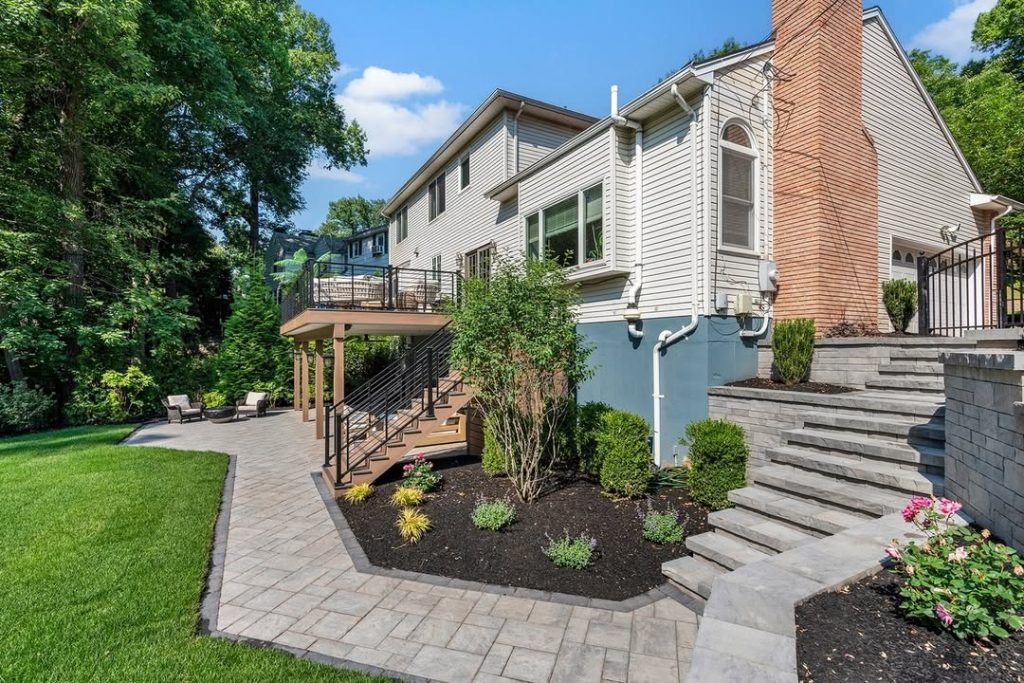 Terraced Outdoor Oasis