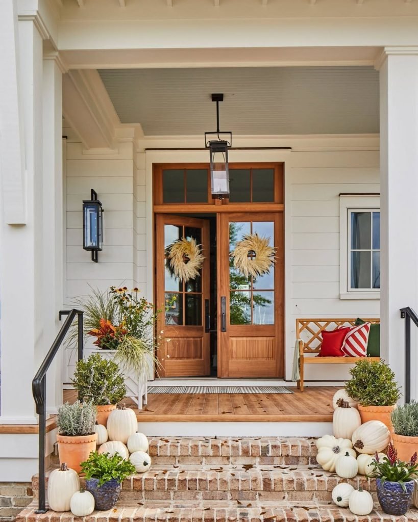 Autumn Doorway Decor Ideas