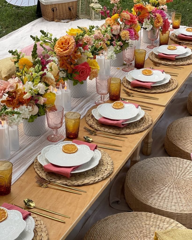 Citrus-Themed Summer Table Decor