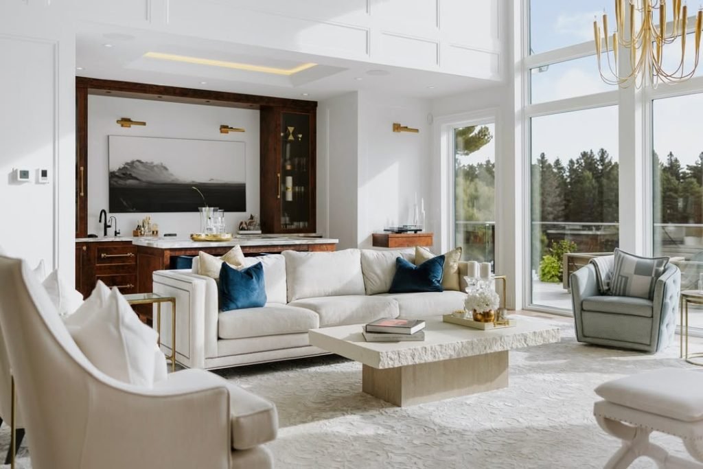 Elegant Mountain Modern Design