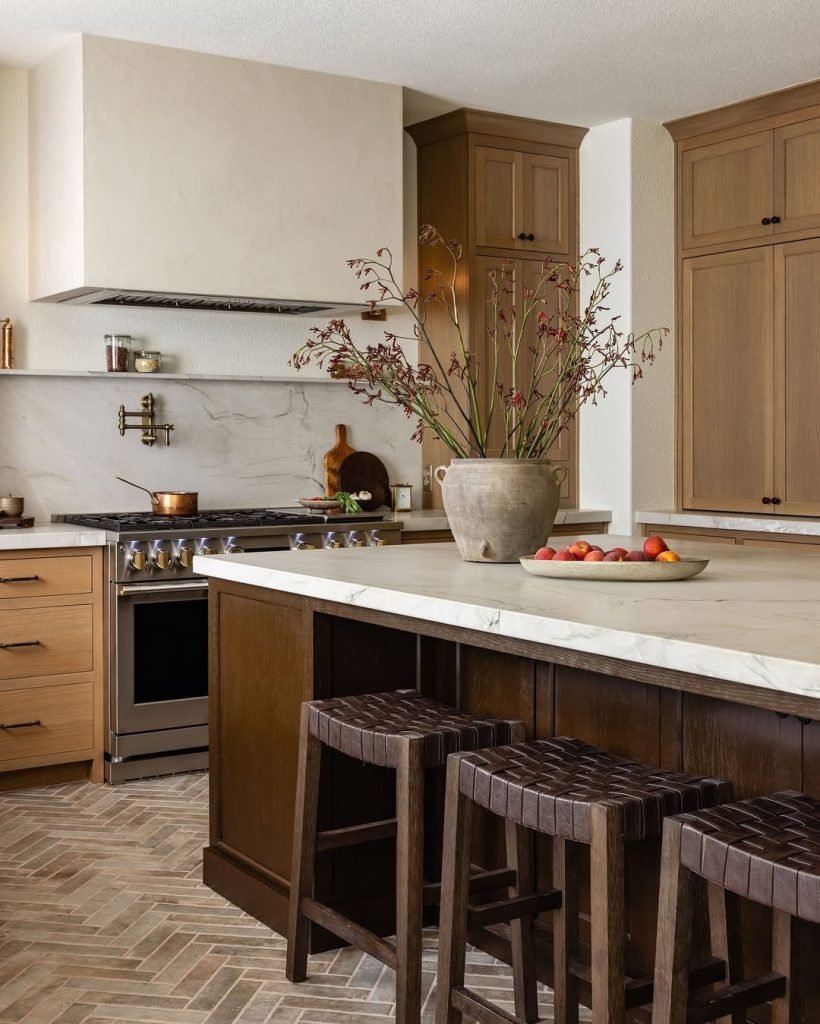 Farmhouse Kitchen Island Design