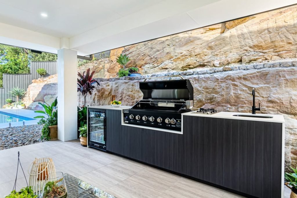Striking Stone Wall Kitchen