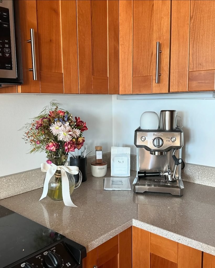 Stylish Mid-Century Coffee Corner