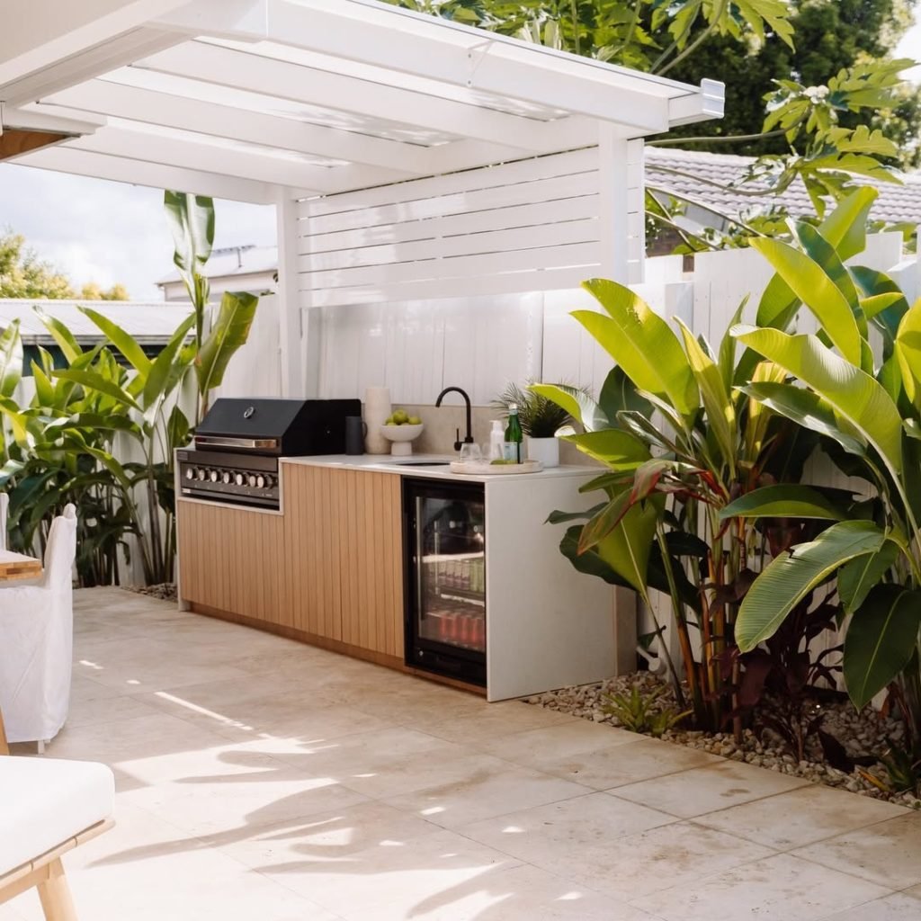 Tropical Kitchen Retreat