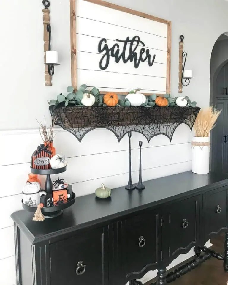 Accessorizing Fall Console Tables