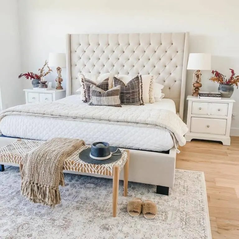 Autumn-Ready Bedroom Decor