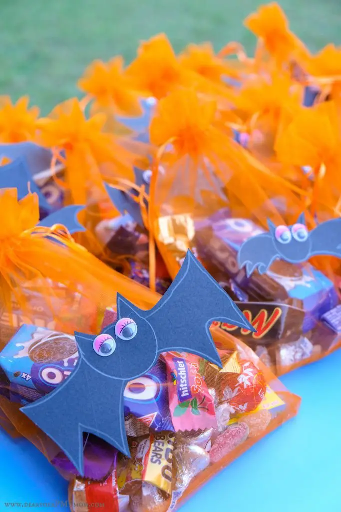 Bat-Shaped Candy Bags