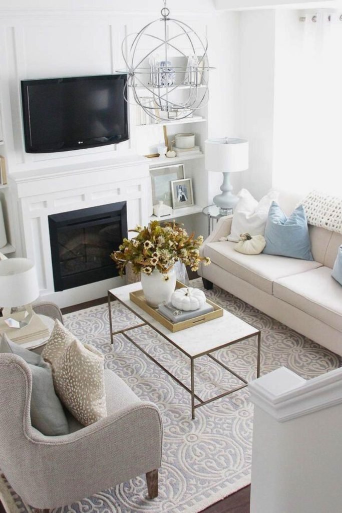 Bright and Cozy Fall Decor