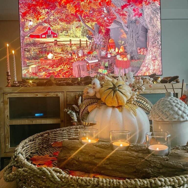 Candlelight Boosts Fall Ambiance