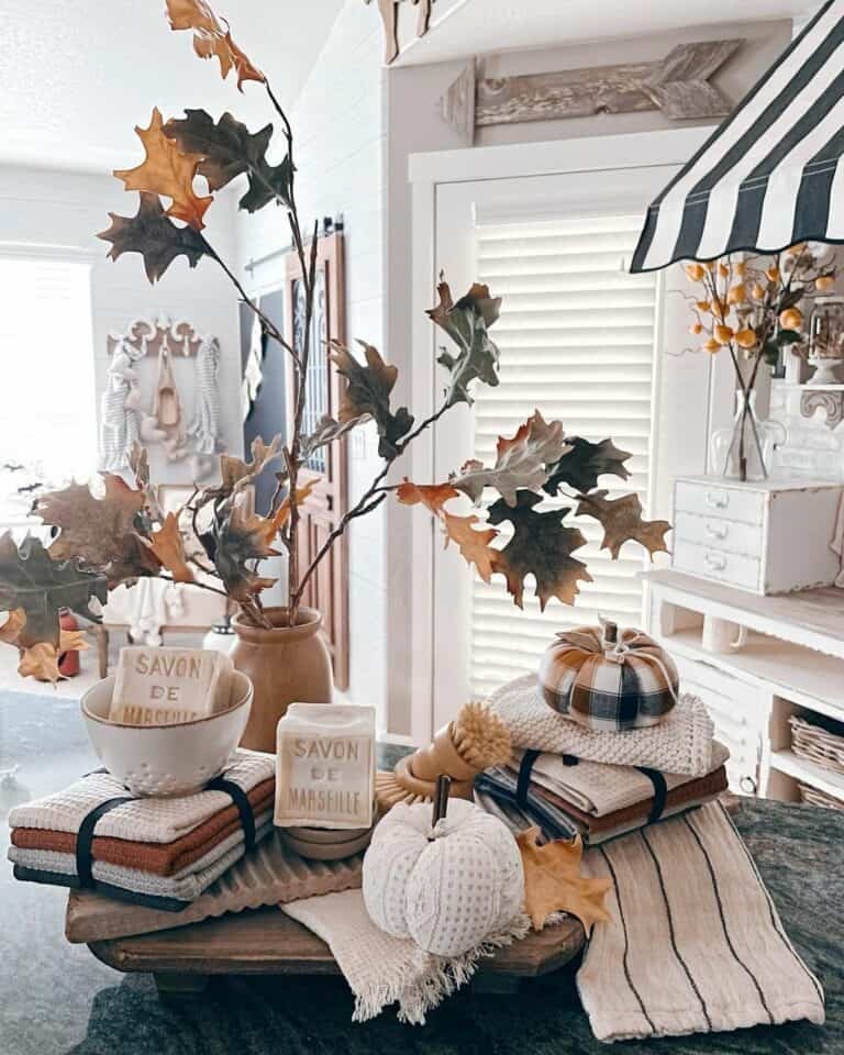 Charming Kitchen Displays
