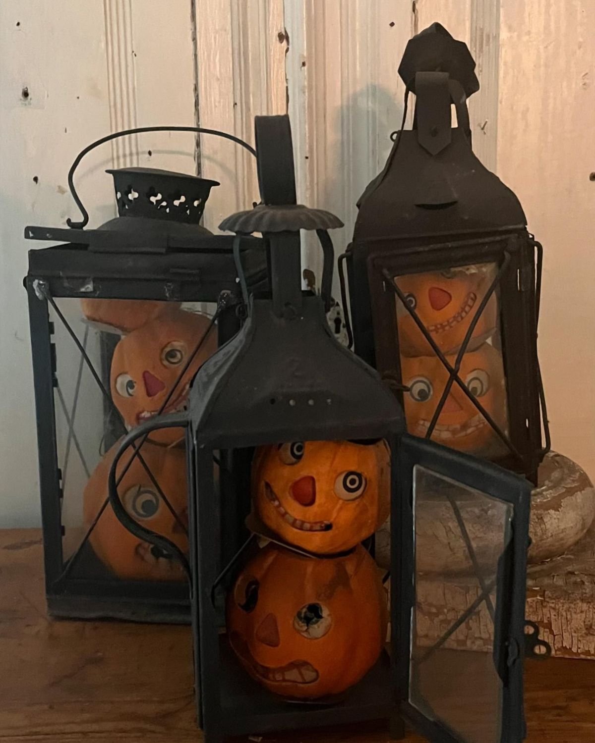 Creepy Metal Pumpkin Lanterns