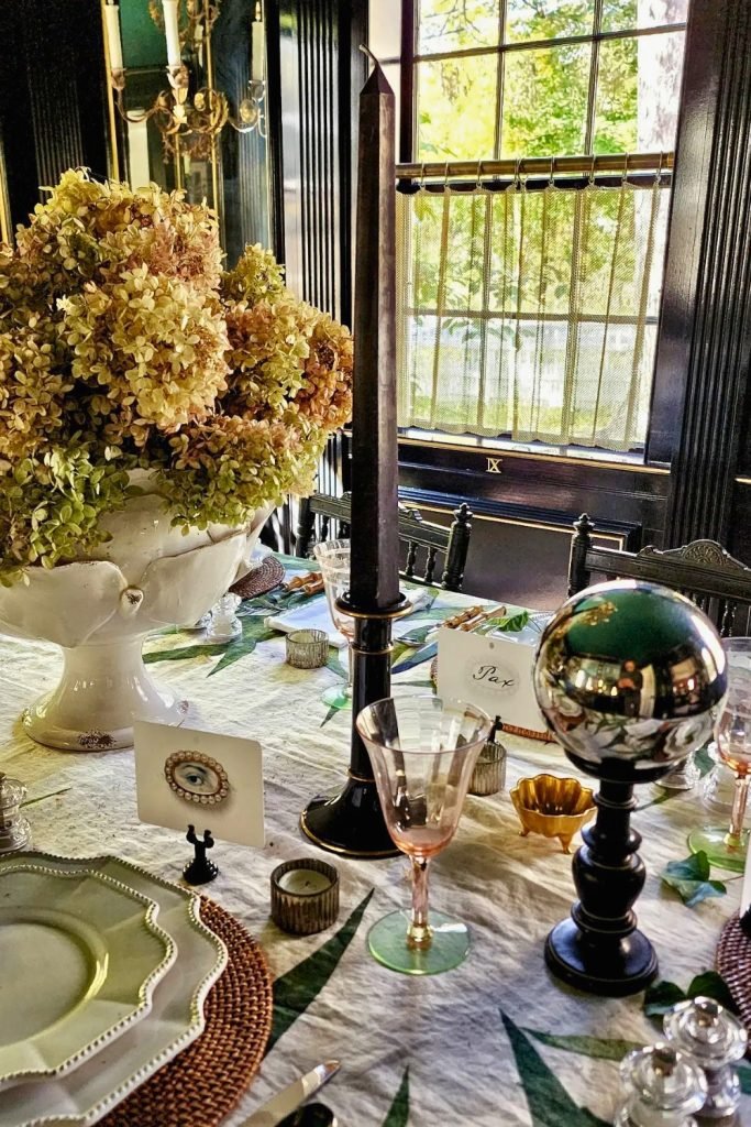 Elegant Fall Tablescape Decor