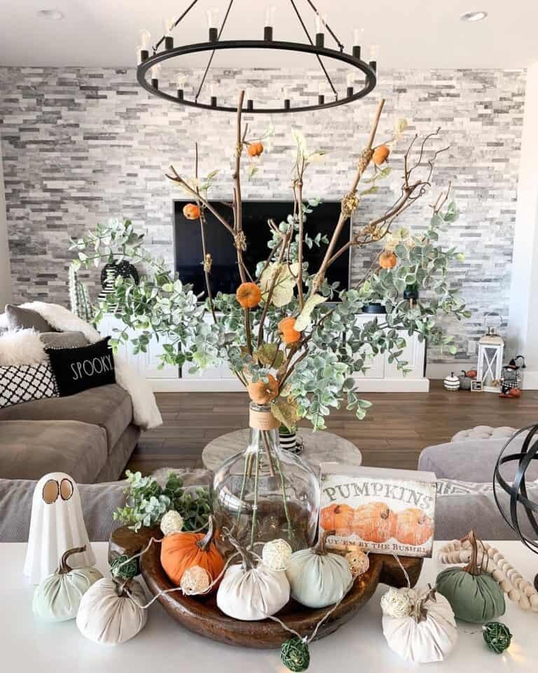 Fall Color Tablescape