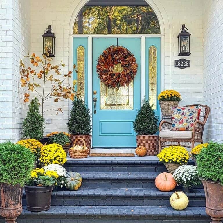 Fall-Inspired Porch Decor