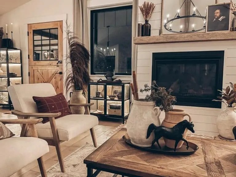 Farmhouse Coffee Table Decor