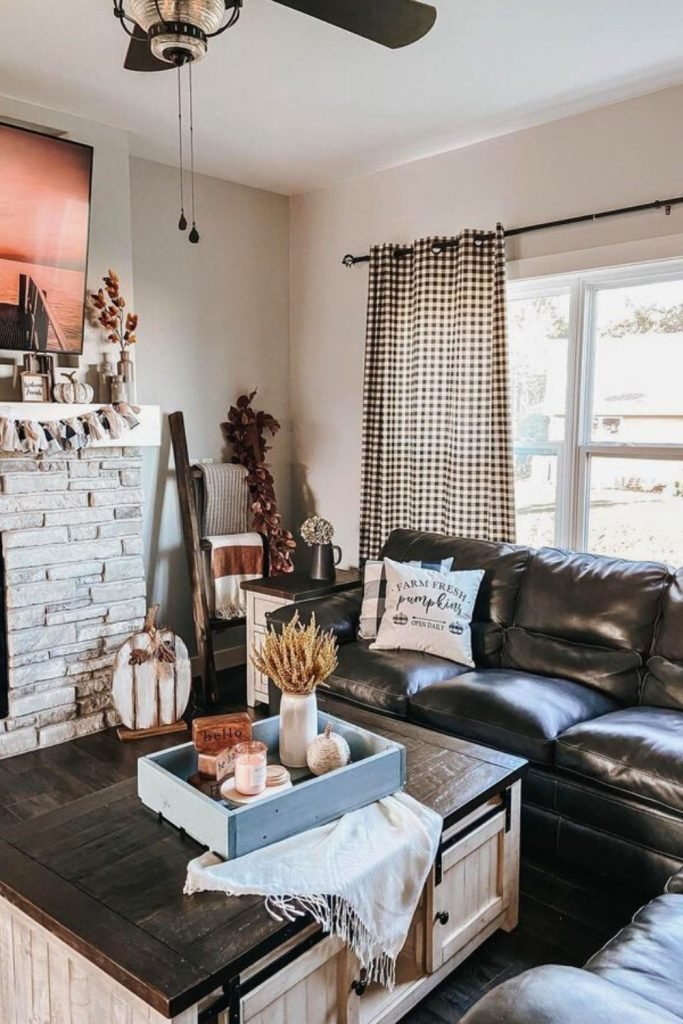 Farmhouse Fall Living Room Decor