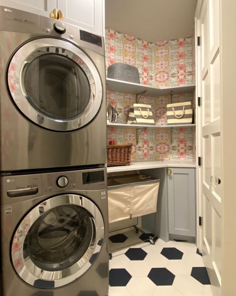 Floral Pattern Laundry Charm
