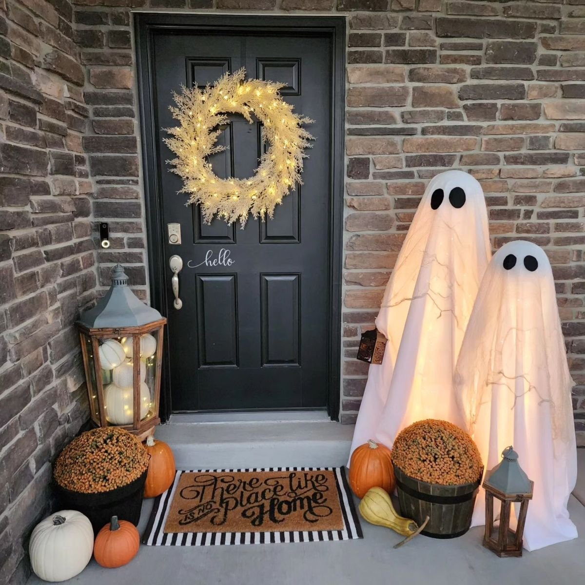 Ghost Decorations with Sheets