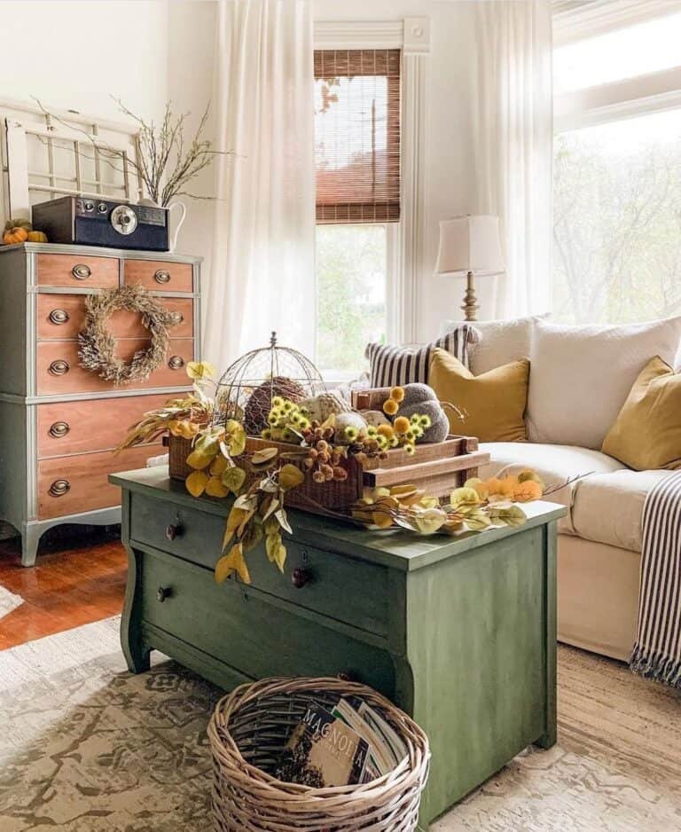 Green Coffee Table Decor