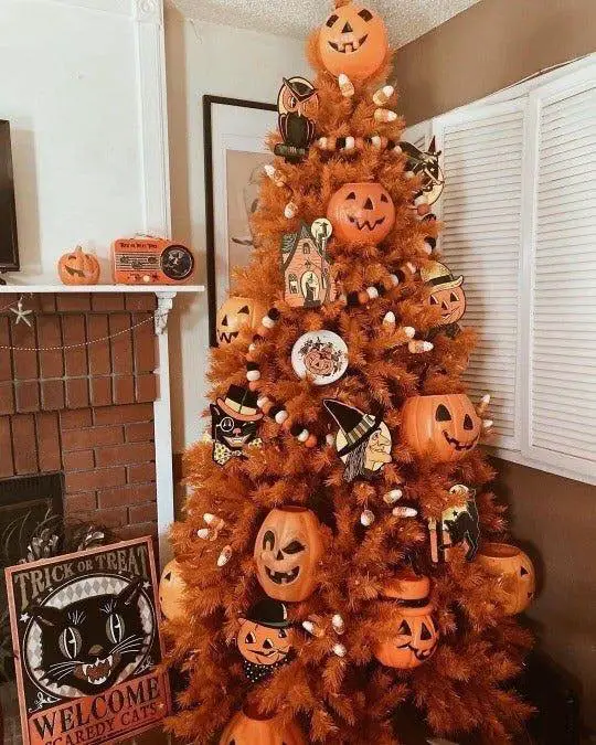 Halloween Pumpkin Tree
