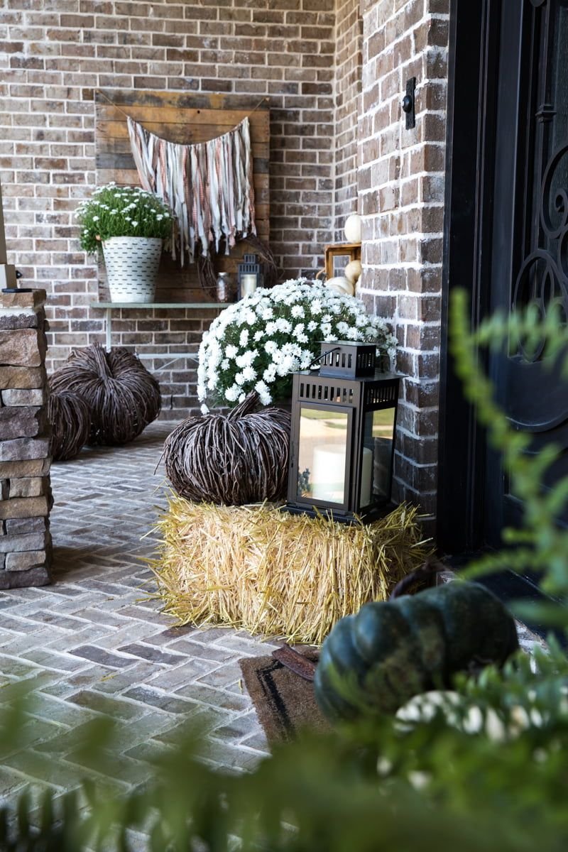 Hay Bale Decor