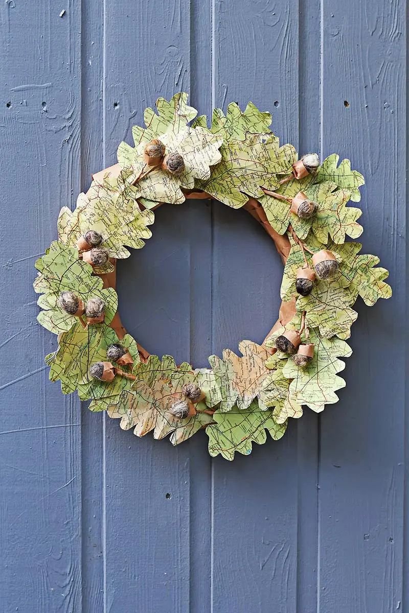Map Leaf Wreath Craft