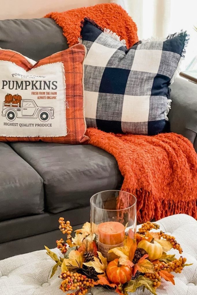 Pumpkin-Themed Living Room Setup