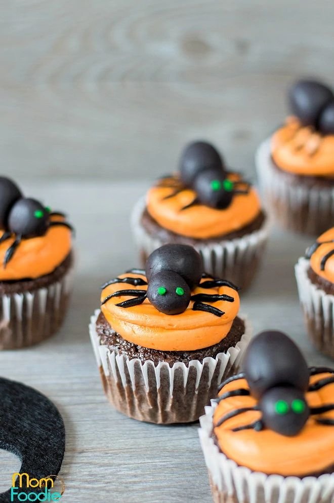 Spider Cupcake Decoration