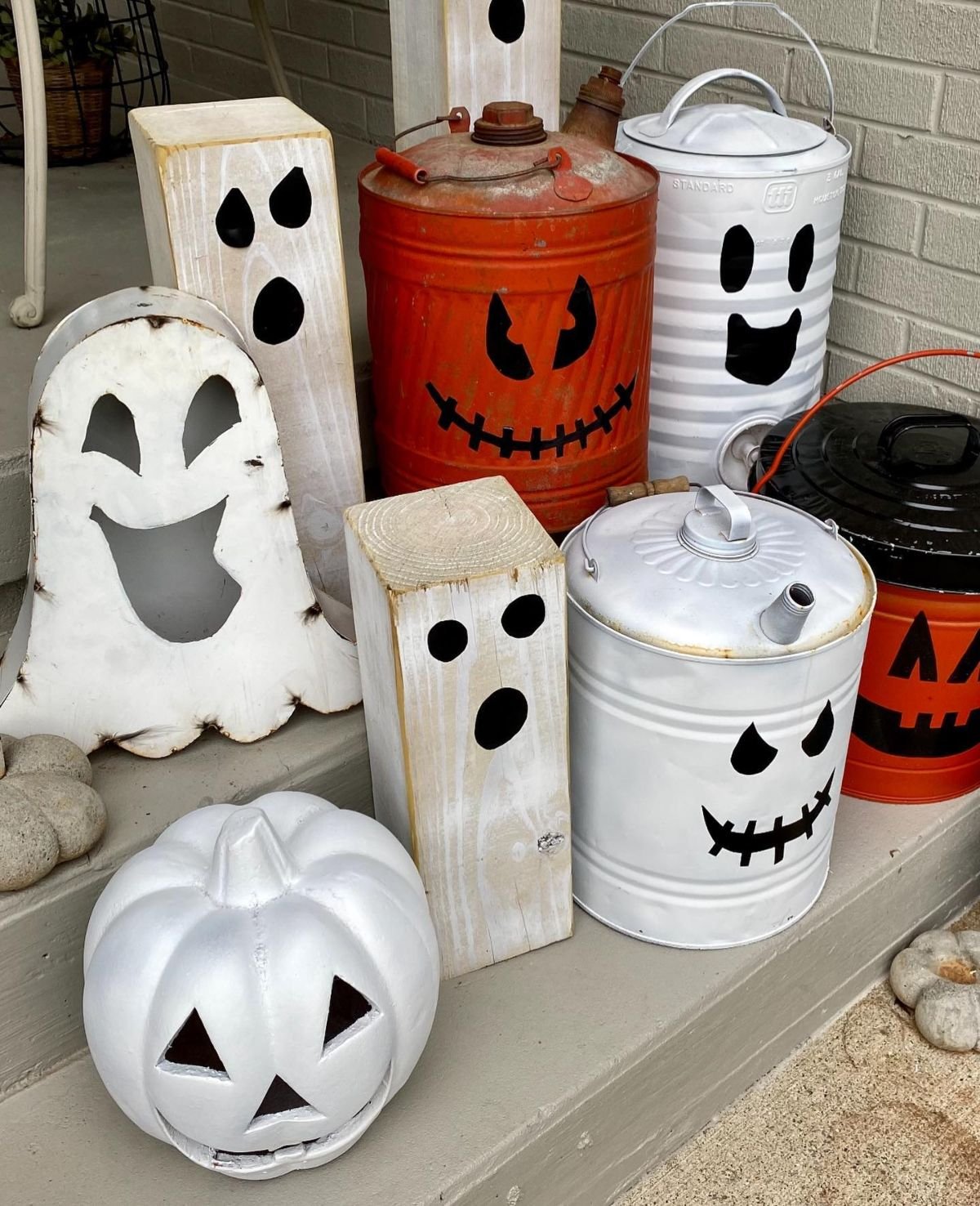 Tin Can Ghost Decorations