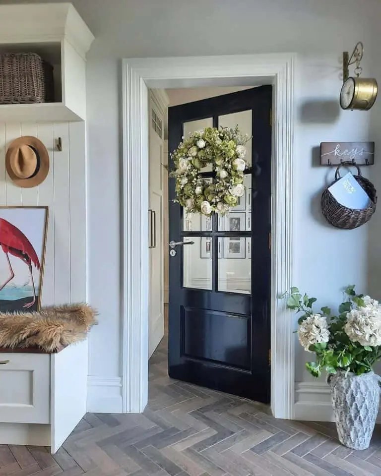 White Wreath Ideas for Mudrooms