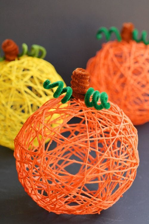 Yarn Lantern Craft