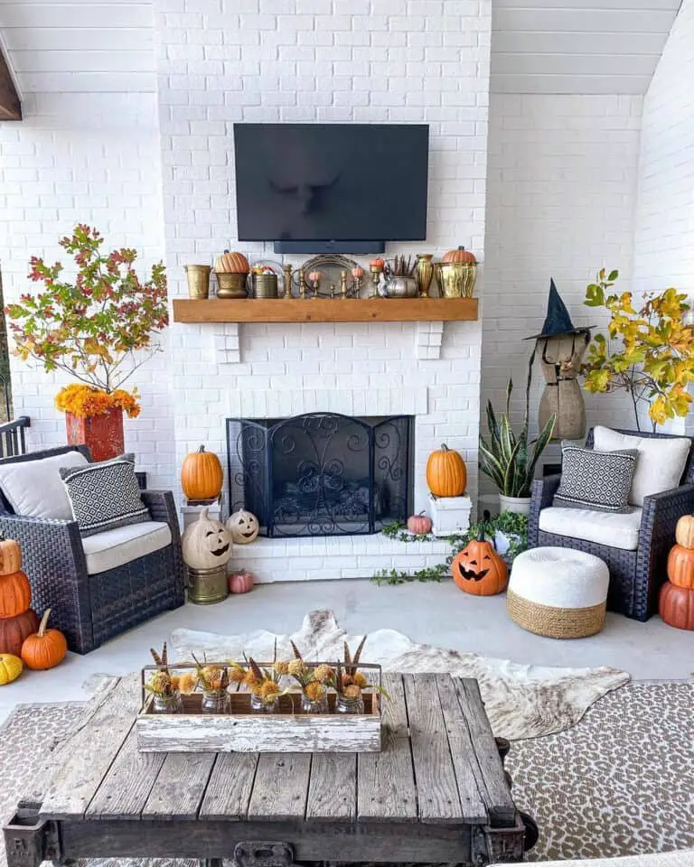 Autumn Patio Pumpkin Decor