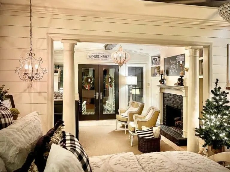 Black White Farmhouse